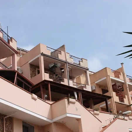 בית נופש La Perla Nel Blu